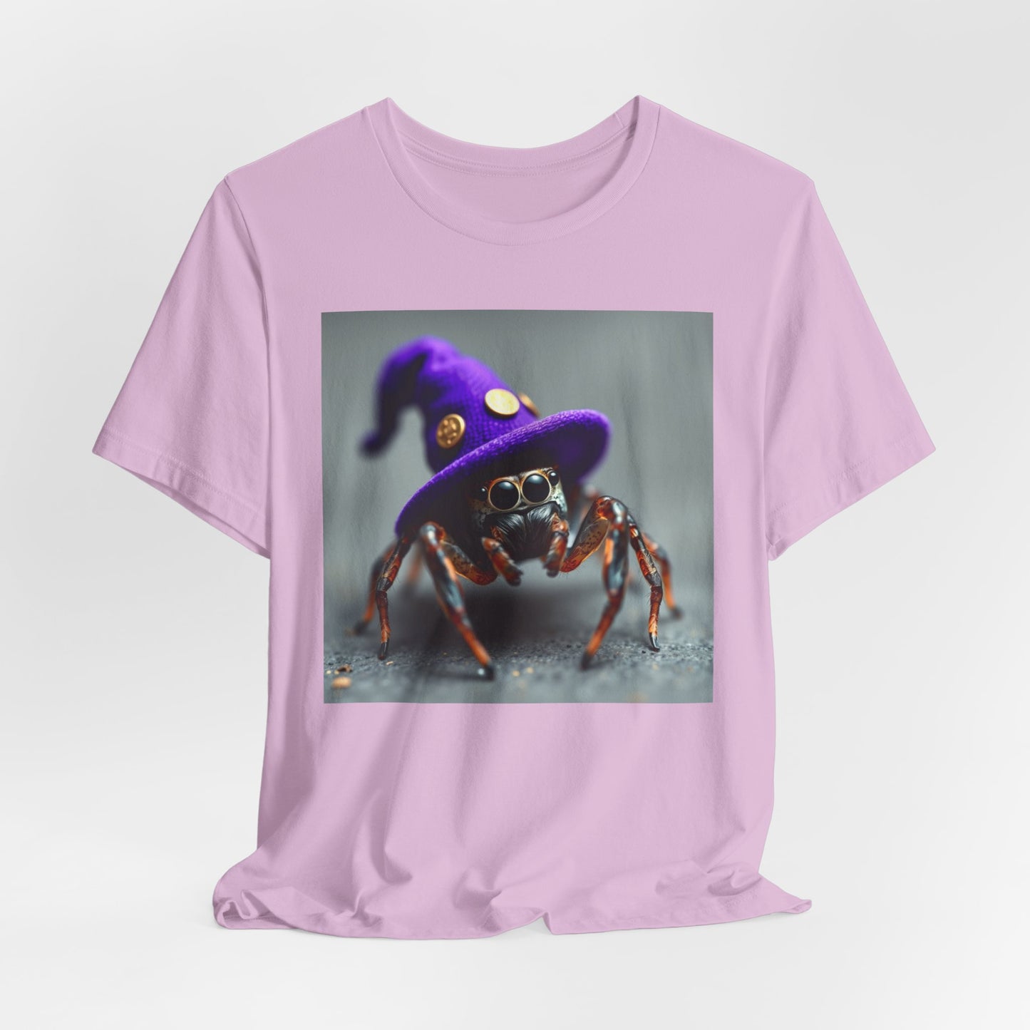 Jumping Spider in Purple Wizard Hat T-Shirt