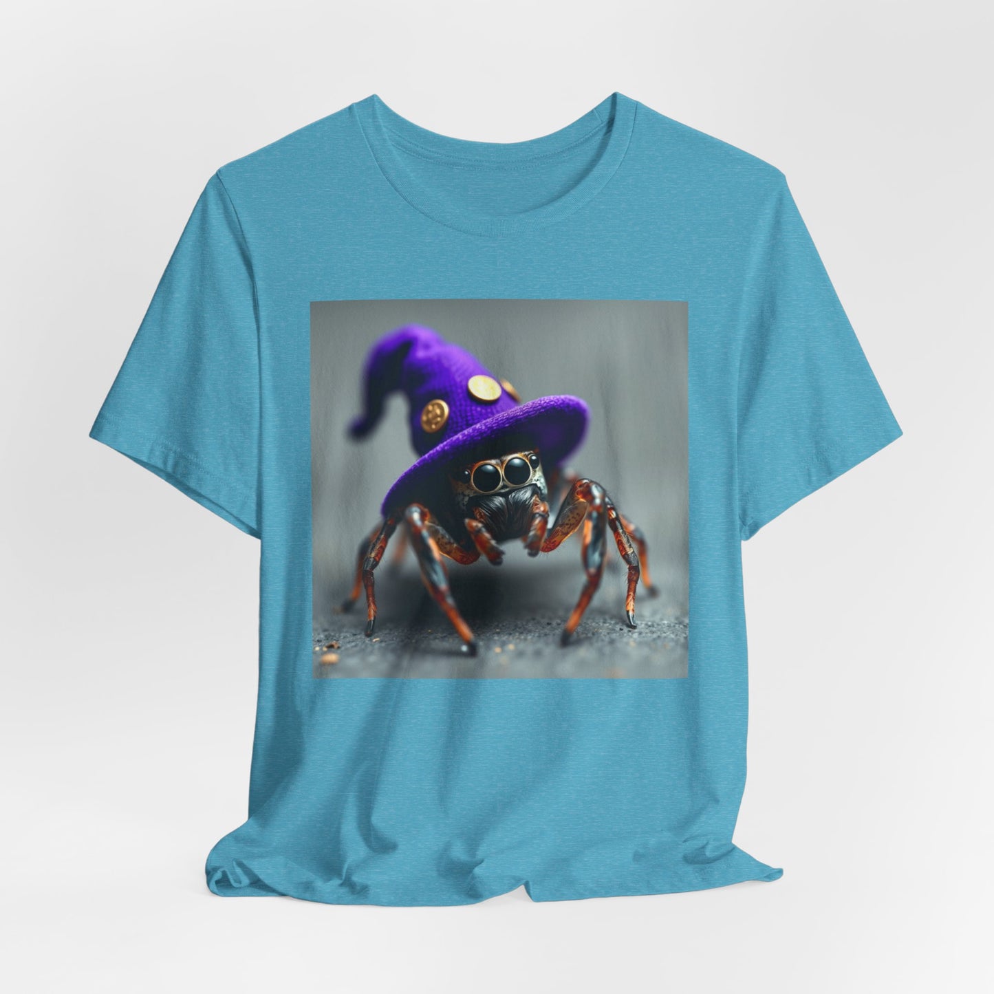 Jumping Spider in Purple Wizard Hat T-Shirt