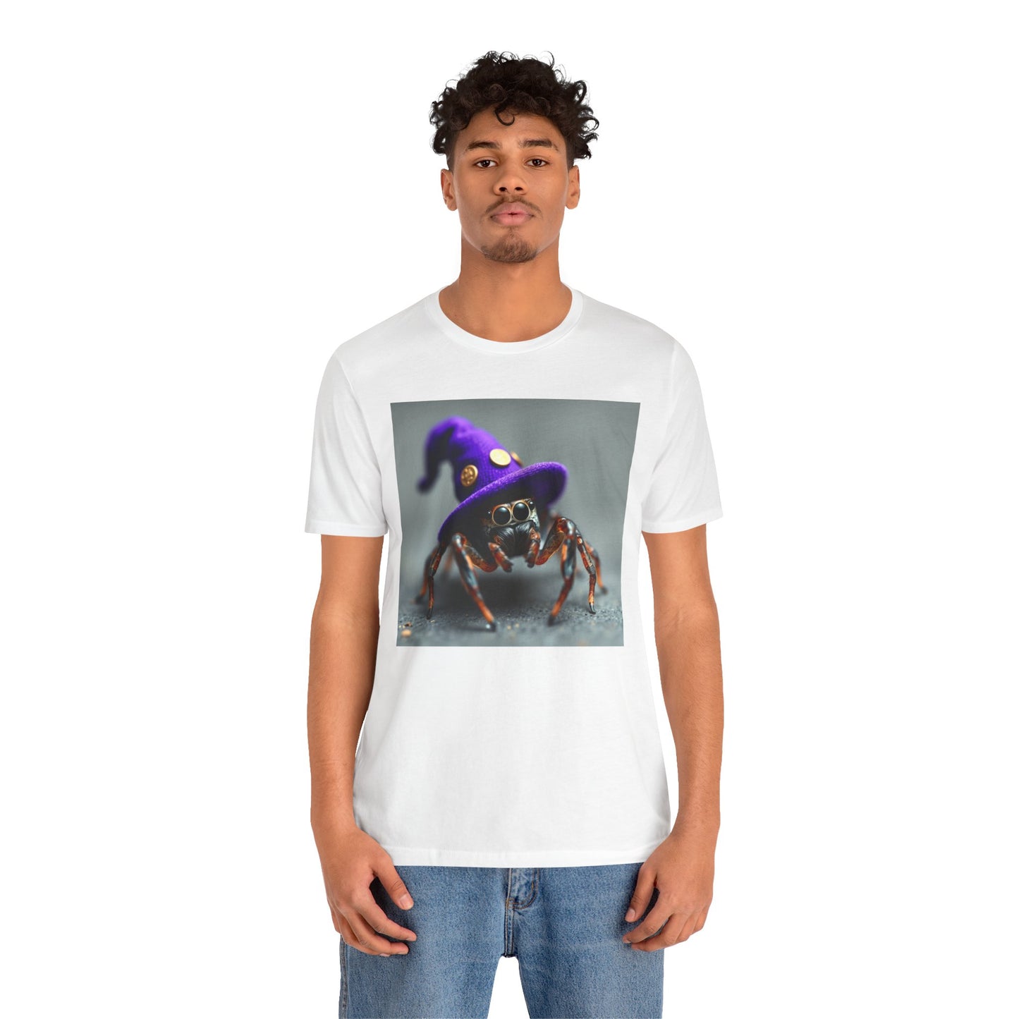 Jumping Spider in Purple Wizard Hat T-Shirt